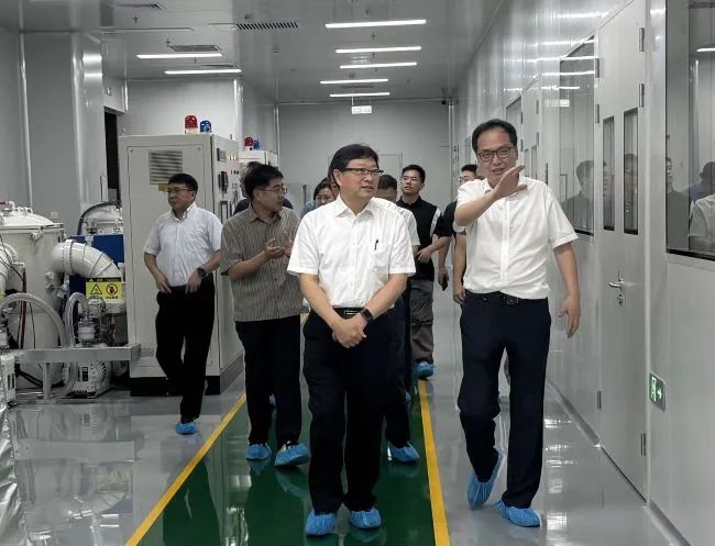 中國有研黨委副書記、總經理艾磊一行到有研工研院調研